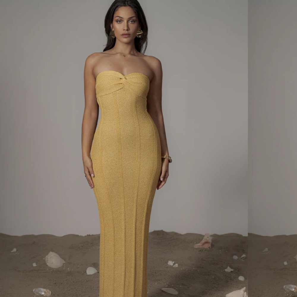 NWOT Gold Yellow Dress - Blanca - Strapless Maxi Crochet Dress